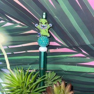 Alien Stitch beaded Pen